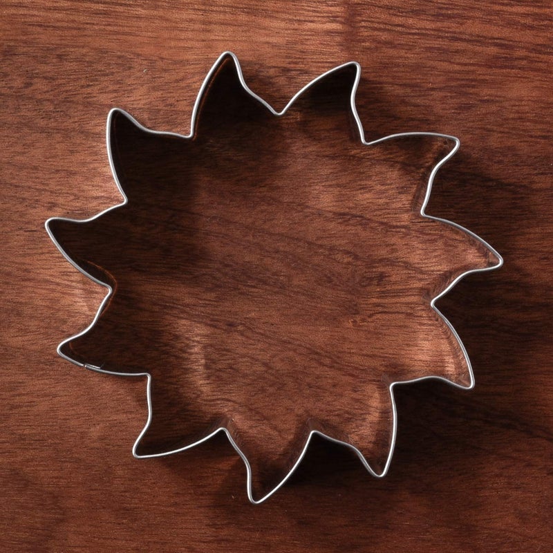 LILIAO Sun Cookie Cutter - 3.6 x 3.6 inches - Stainless Steel - Image 5